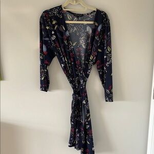 Banana Republic Floral Navy Women's Wrap Dress